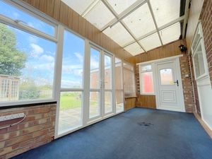 Pyefleet Close- click for photo gallery